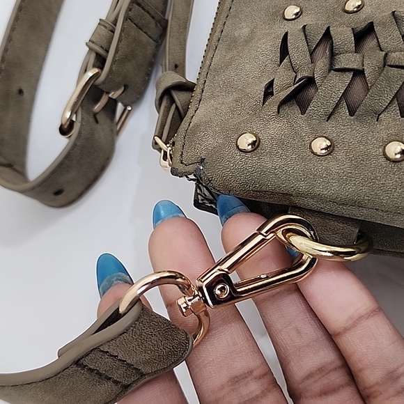 Tan Crossbody Bag with Tassel - Picture 3 of 12